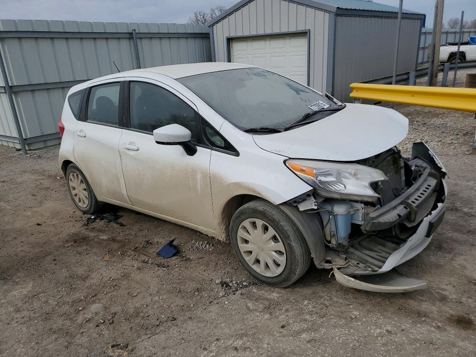 Photo 4 from auction – 2016 NISS VERSA NOTE with VIN 3N1CE2CP5GL398910