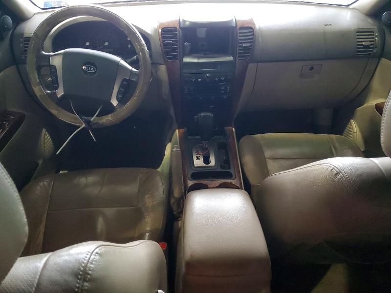 Photo 8 from auction – 2004 KIA SORENTO with VIN KNDJC733145187722