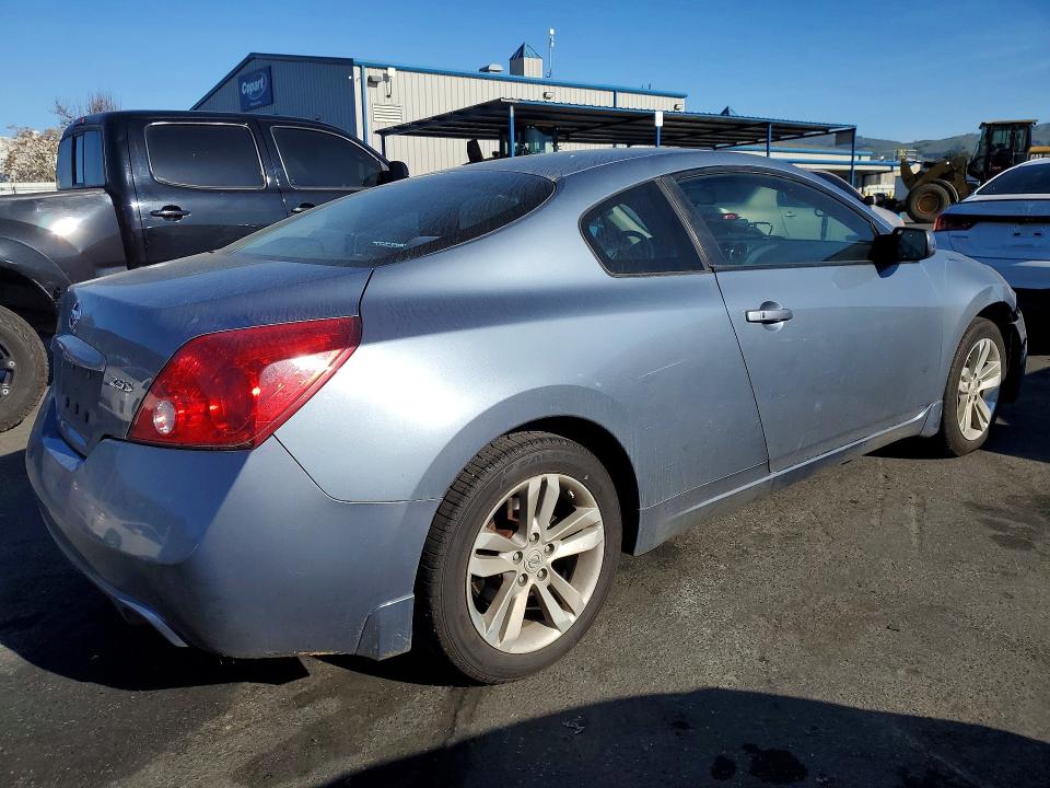 Photo 3 from auction – 2010 NISSAN ALTIMA S with VIN 1N4AL2EP6AC142503