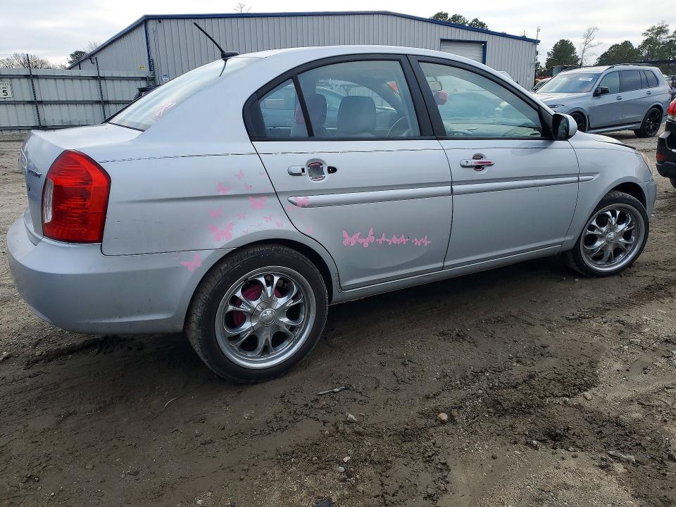 Photo 3 from auction – 2010 HYUNDAI ACCENT with VIN KMHCN4AC2AU517451