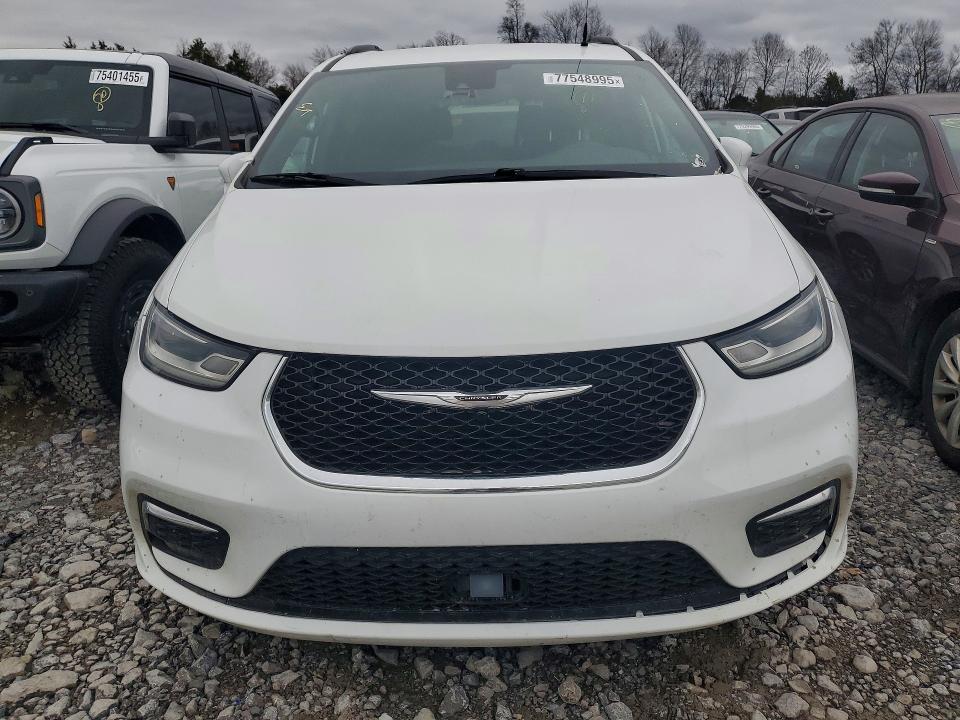 Photo 5 from auction – 2022 CHRYSLER PACIFICA with VIN 2C4RC1FG1NR104843
