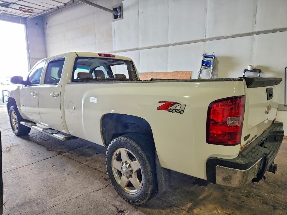 Photo 2 from auction – 2011 CHEVROLET SILVERADO with VIN 1GC1KYC80BF161981