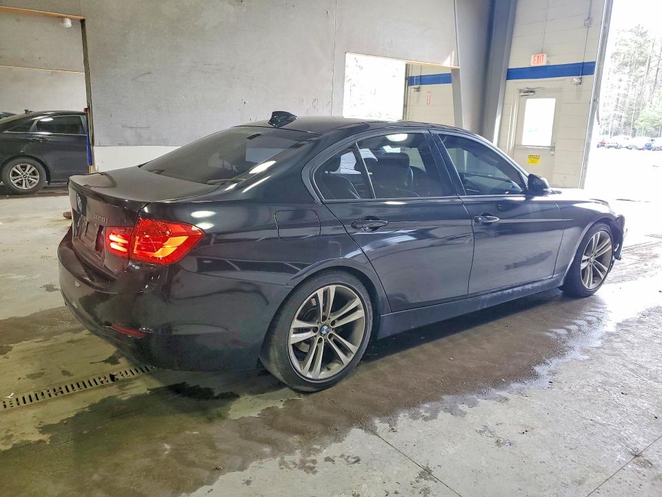 صورة رقم 3 من المزاد - 2013 BMW 328 مع VIN WBA3C1G56DNR46105