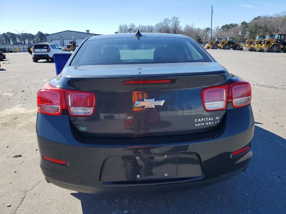 Photo 6 from auction – 2015 CHEVROLET MALIBU with VIN 1G11C5SL9FF278586