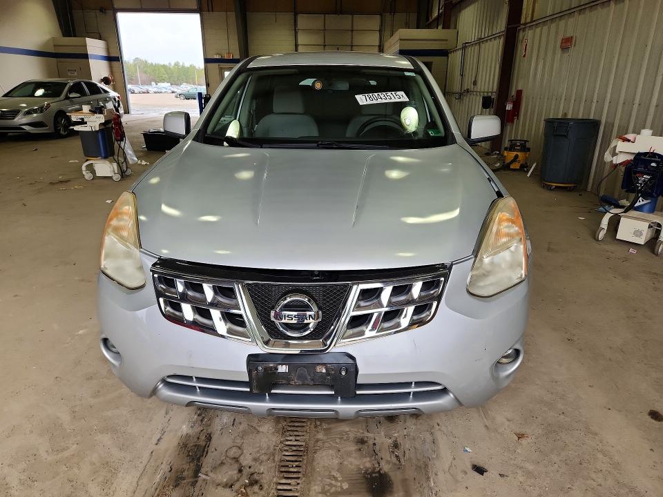 Photo 5 from auction – 2013 NISSAN ROGUE with VIN JN8AS5MT5DW037214