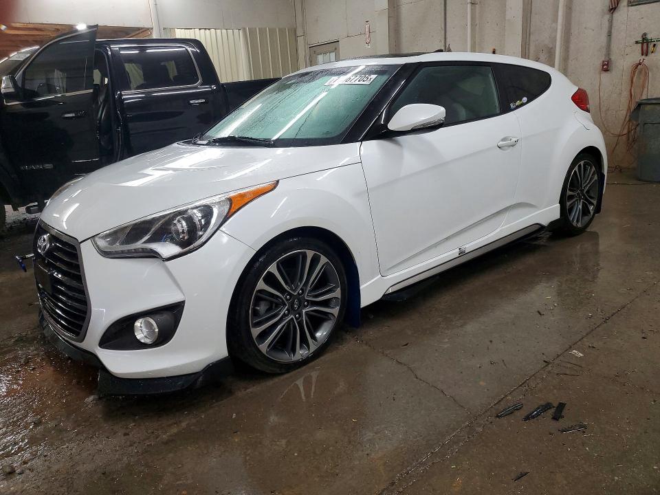 HYUNDAI VELOSTER T 2016 with VIN KMHTC6AE7GU284873 - Photo from auction