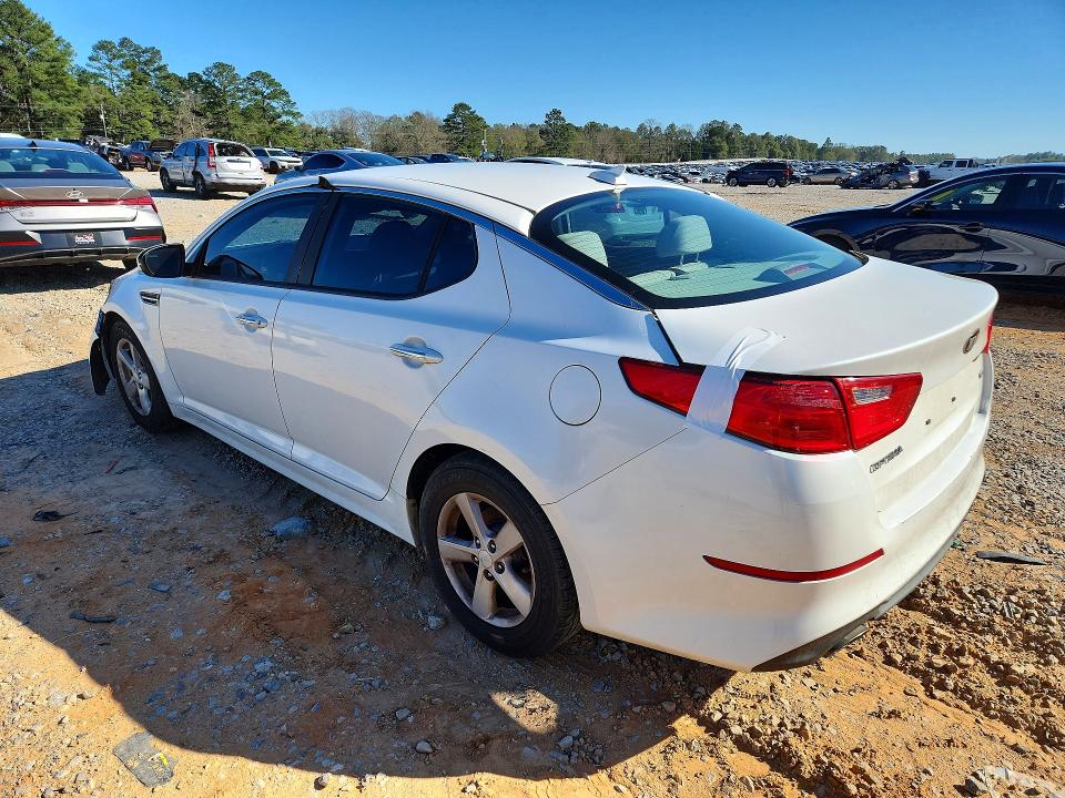 Photo 2 from auction – 2015 KIA OPTIMA with VIN KNAGM4A76F5649767
