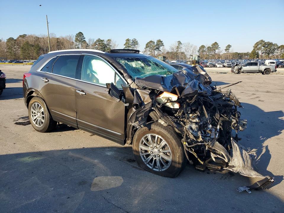 Photo 4 from auction – 2019 CADILLAC XT5 with VIN 1GYKNCRS1KZ151129