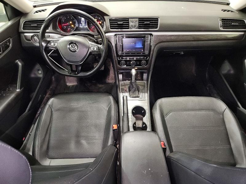 Photo 8 from auction – 2016 VOLKSWAGEN PASSAT with VIN 1VWBT7A39GC018293