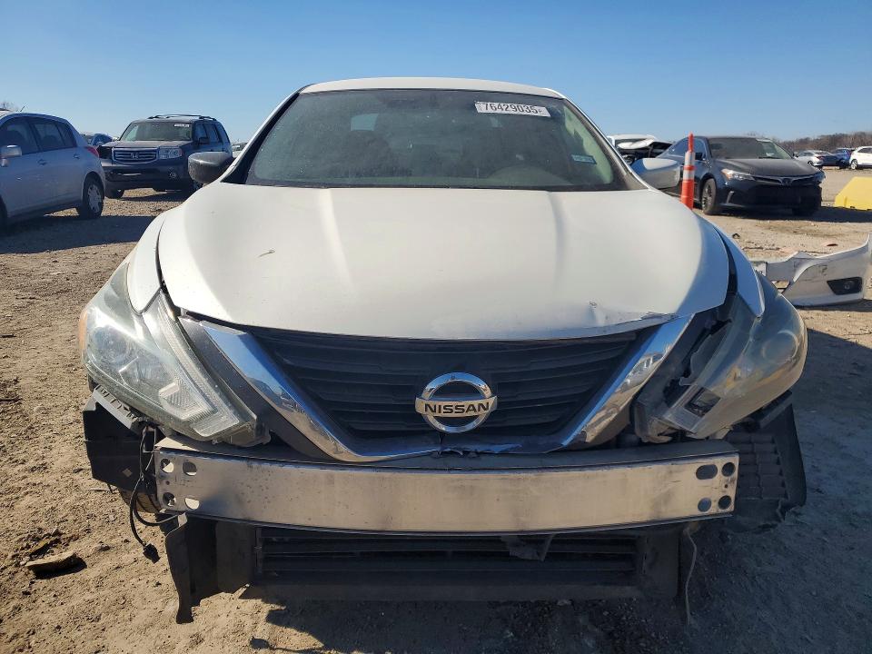 Photo 5 from auction – 2016 NISSAN ALTIMA with VIN 1N4AL3AP1GN383149