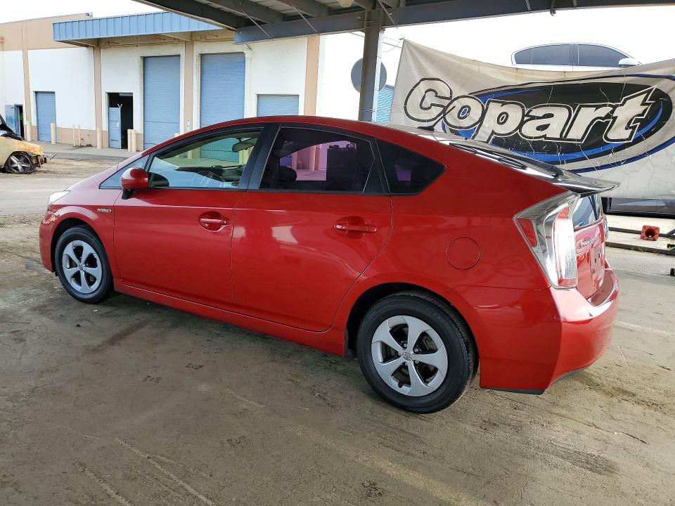 Photo 2 from auction – 2015 TOYOTA PRIUS with VIN JTDKN3DU1F1933062