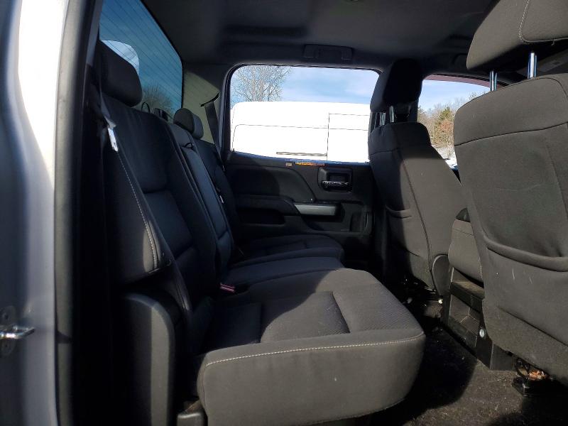 Photo 10 from auction – 2018 CHEVROLET SILVERADO with VIN 3GCUKREC9JG544741