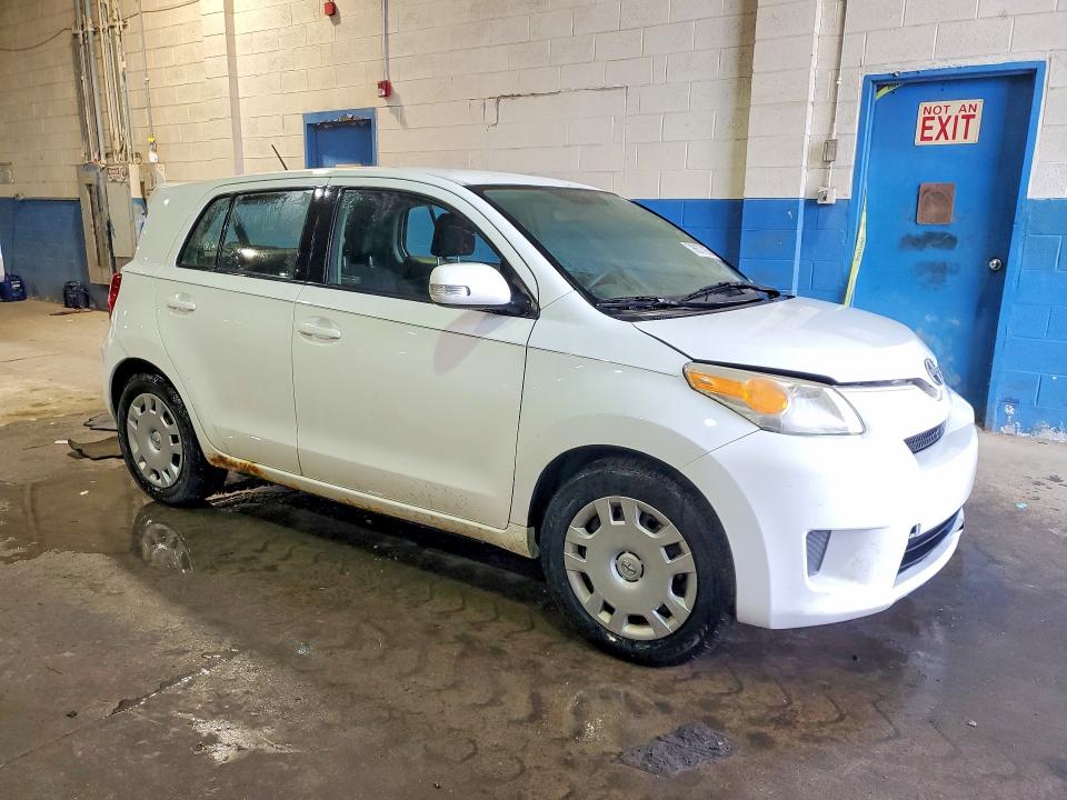 Photo 4 from auction – 2008 TOYOTA SCION XD with VIN JTKKU10438J007111