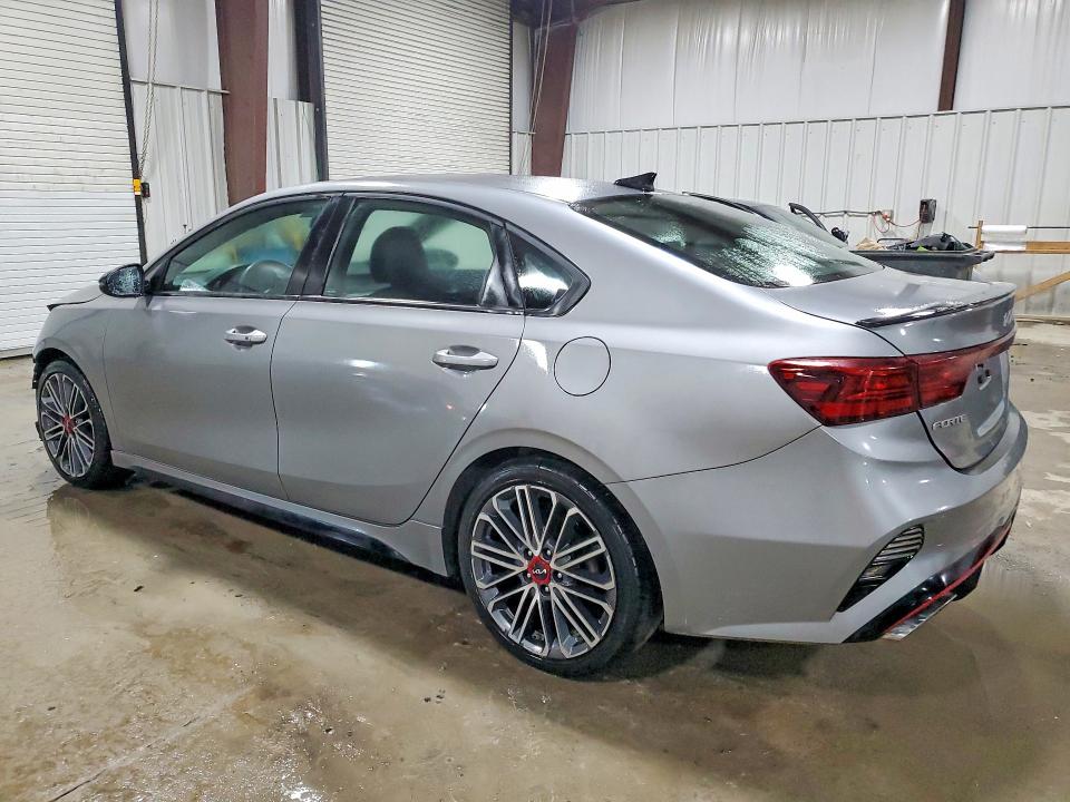 Photo 2 from auction – 2022 KIA FORTE GT with VIN 3KPF44AC9NE476924