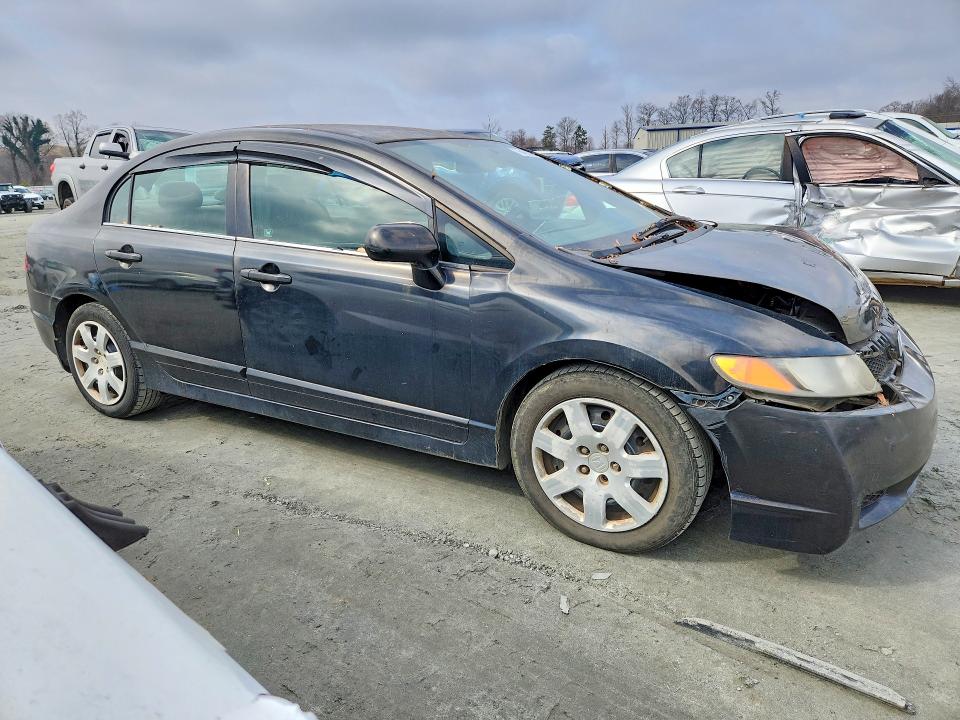 Photo 4 from auction – 2007 HONDA CIVIC LX with VIN 1HGFA16507L026818