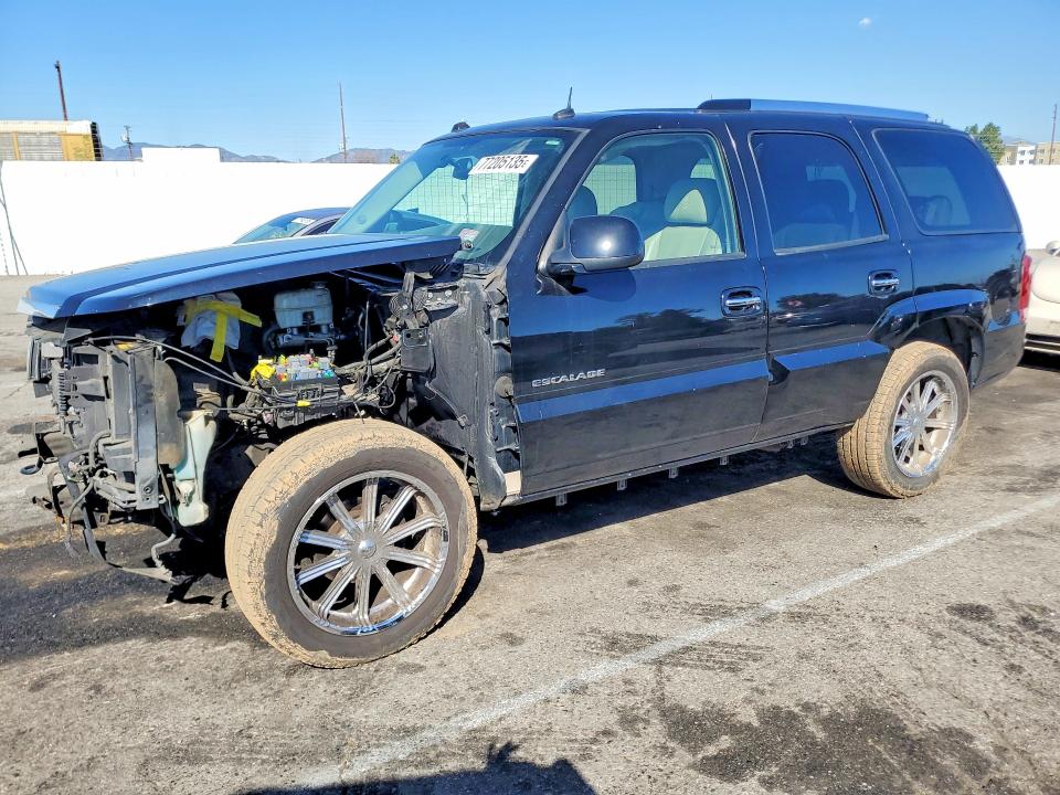 CADILLAC ESCALADE 2004 with VIN 1GYEK63N44R133866 - Photo from auction