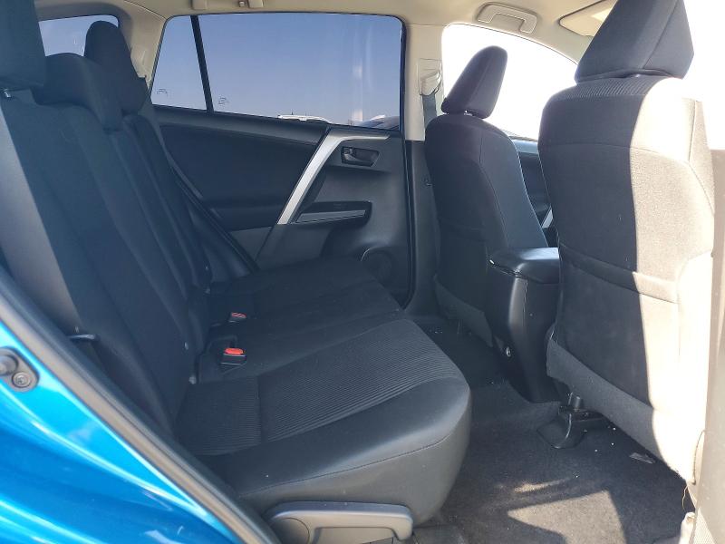 Photo 11 from auction – 2016 TOYOTA RAV4 LE with VIN 2T3ZFREV3GW264317