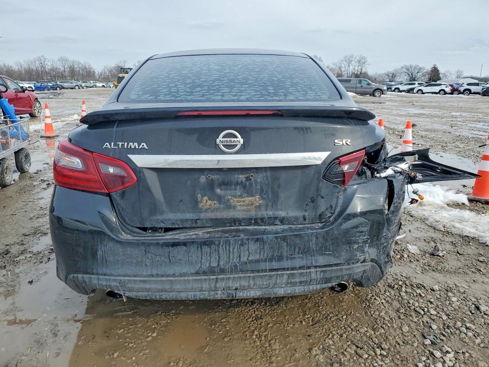 Photo 6 from auction – 2017 NISSAN ALTIMA with VIN 1N4AL3AP1HC258505