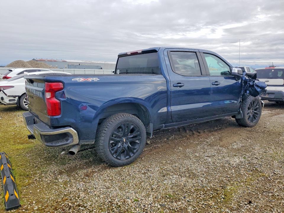 Photo 3 from auction – 2022 CHEVROLET SILVERADO with VIN 1GCPDDEK5NZ622357