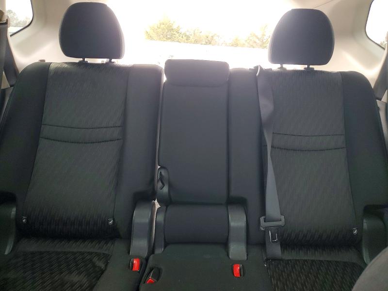 Photo 10 from auction – 2017 NISSAN ROGUE with VIN KNMAT2MV4HP604182