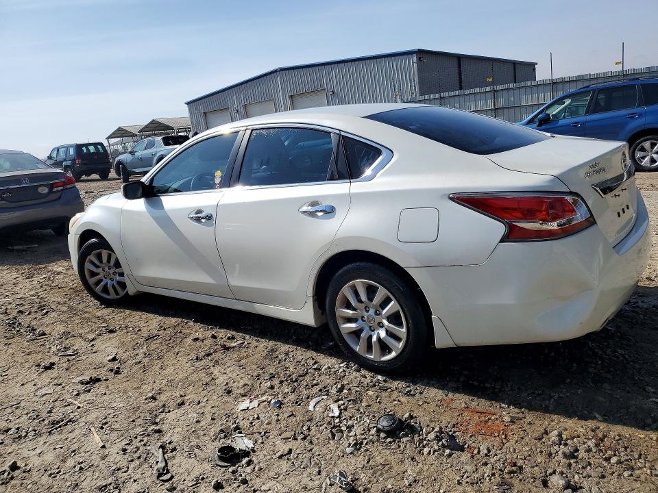 صورة رقم 2 من المزاد - 2015 NISSAN ALTIMA 2.5 مع VIN 1N4AL3AP2FC270823