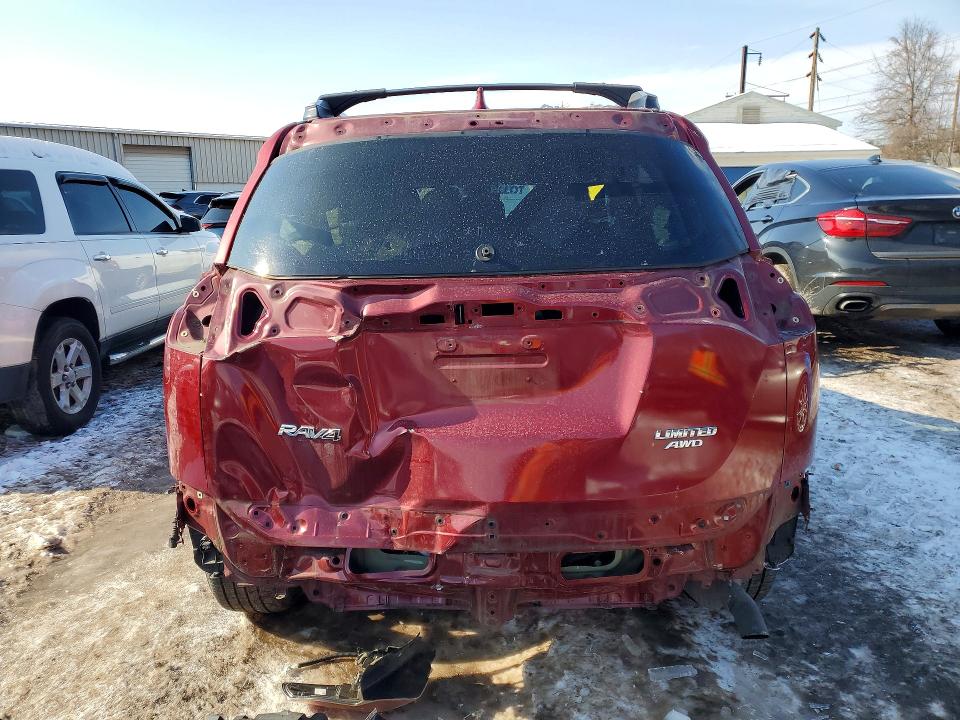 Photo 6 from auction – 2018 TOYOTA RAV4 with VIN 2T3DFREV4JW784334