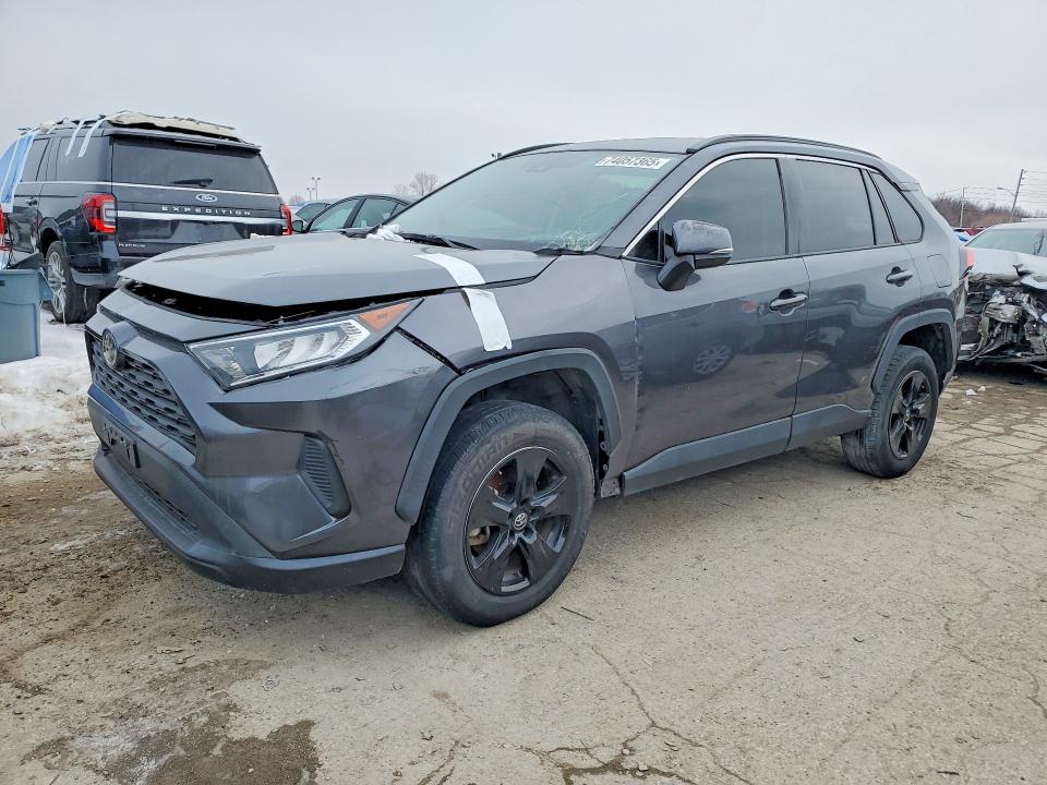 TOYOTA RAV4 XLE 2020 with VIN 2T3W1RFV7LW079732 - Photo from auction