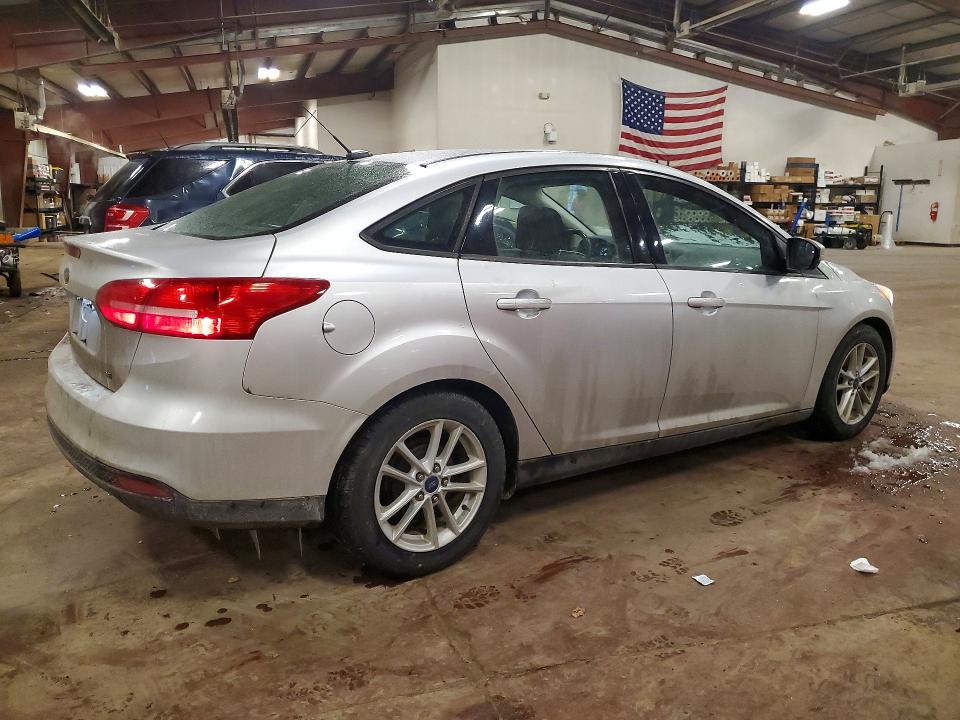 Photo 3 from auction – 2018 FORD FOCUS with VIN 1FADP3F27JL277158