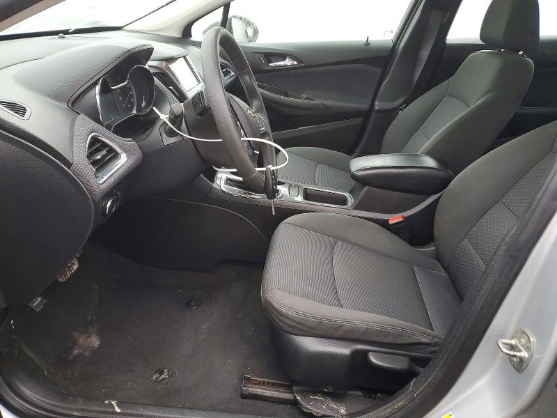 Photo 7 from auction – 2018 CHEVROLET CRUZE with VIN 1G1BE5SM5J7182013
