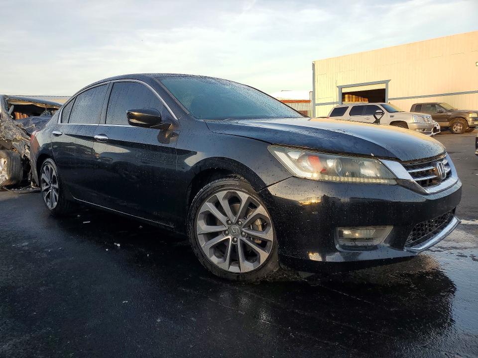Photo 4 from auction – 2014 HONDA ACCORD with VIN 1HGCR2F59EA263463
