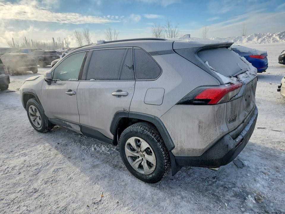 Photo 2 from auction – 2021 TOYOTA RAV4 with VIN 2T3B1RFVXMC242746