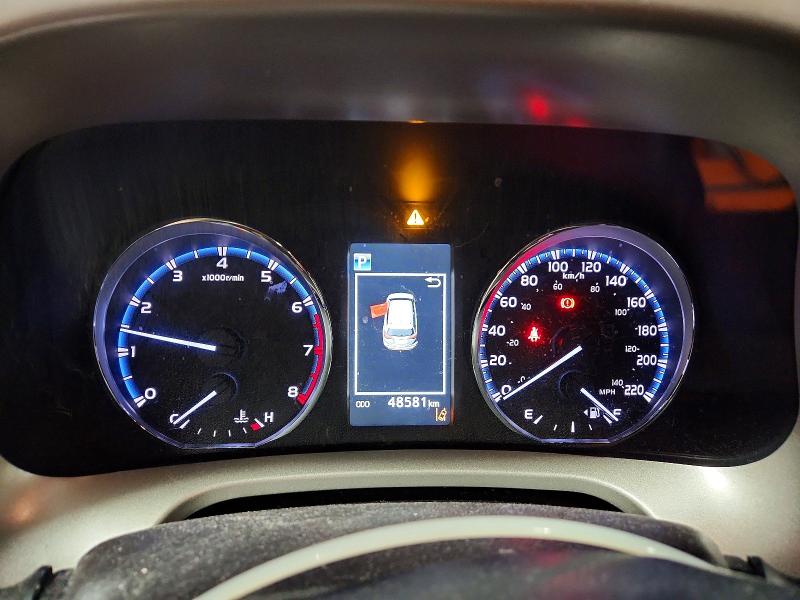 Фото 9 с аукциона – 2018 TOYOTA RAV4 LE с VIN 2T3BFREV7JW728007
