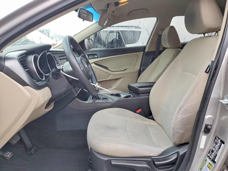 Photo 7 from auction – 2015 KIA OPTIMA with VIN 5XXGM4A72FG473010