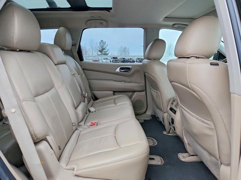Photo 11 from auction – 2015 NISSAN PATHFINDER with VIN 5N1AR2MM3FC710645