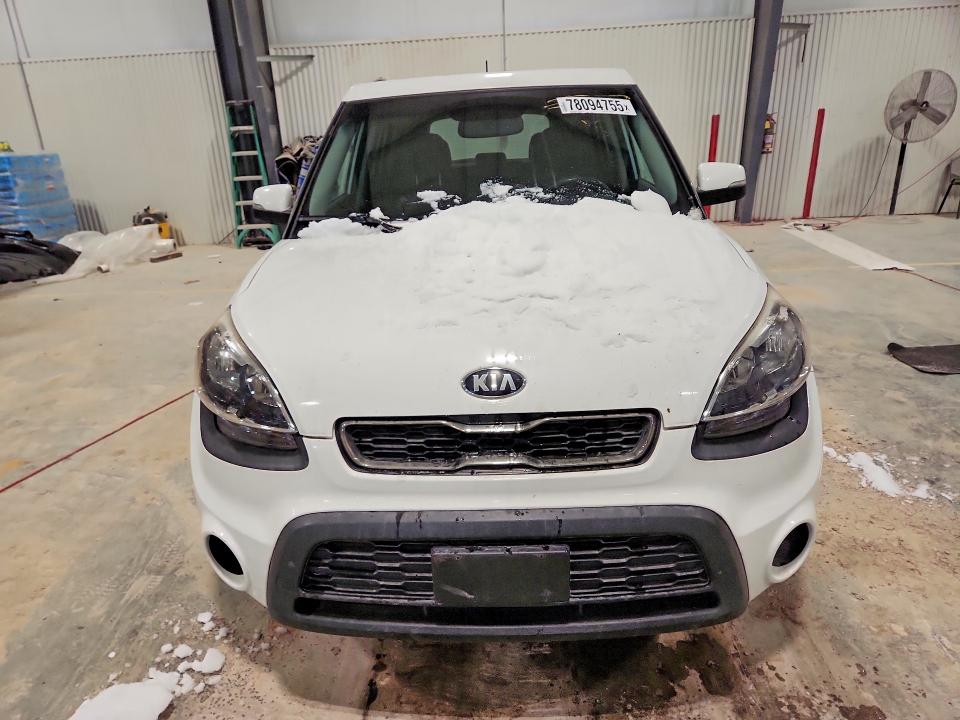 Photo 5 from auction – 2013 KIA SOUL with VIN KNDJT2A65D7505247