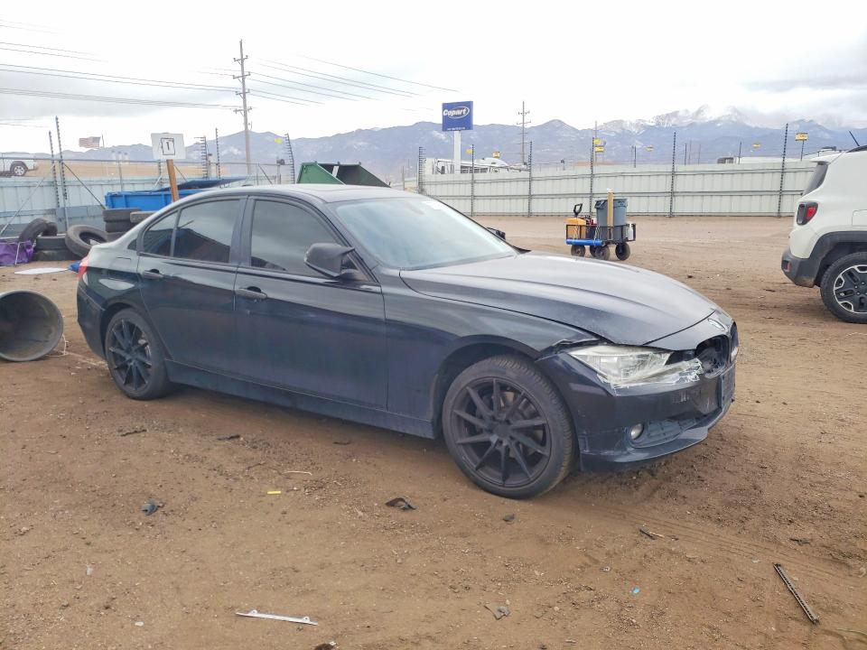 Photo 4 from auction – 2014 BMW 320 with VIN WBA3C3G53ENS67471