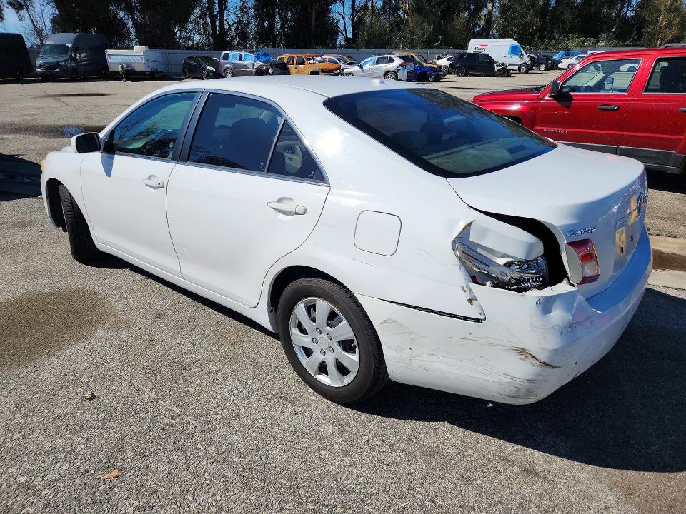 Zdjęcie 2 z aukcji – 2010 TOYOTA CAMRY BASE z VIN 4T4BF3EK4AR048857