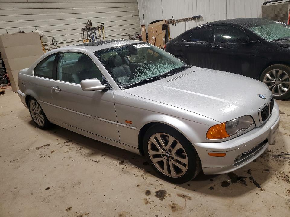 Photo 4 from auction – 2001 BMW 330 CI with VIN WBABN53441JU34629