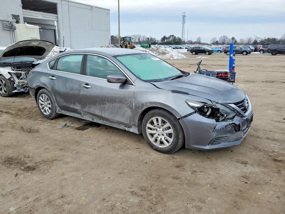 Photo 4 from auction – 2017 NISSAN ALTIMA with VIN 1N4AL3AP7HC288236