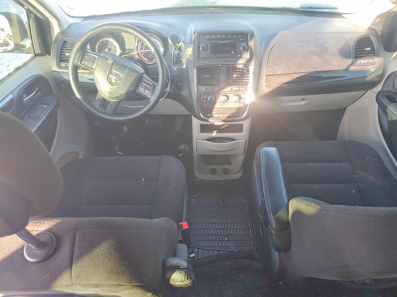 Photo 8 from auction – 2015 DODGE GRAND CARAVAN with VIN 2C4RDGBG0FR669902