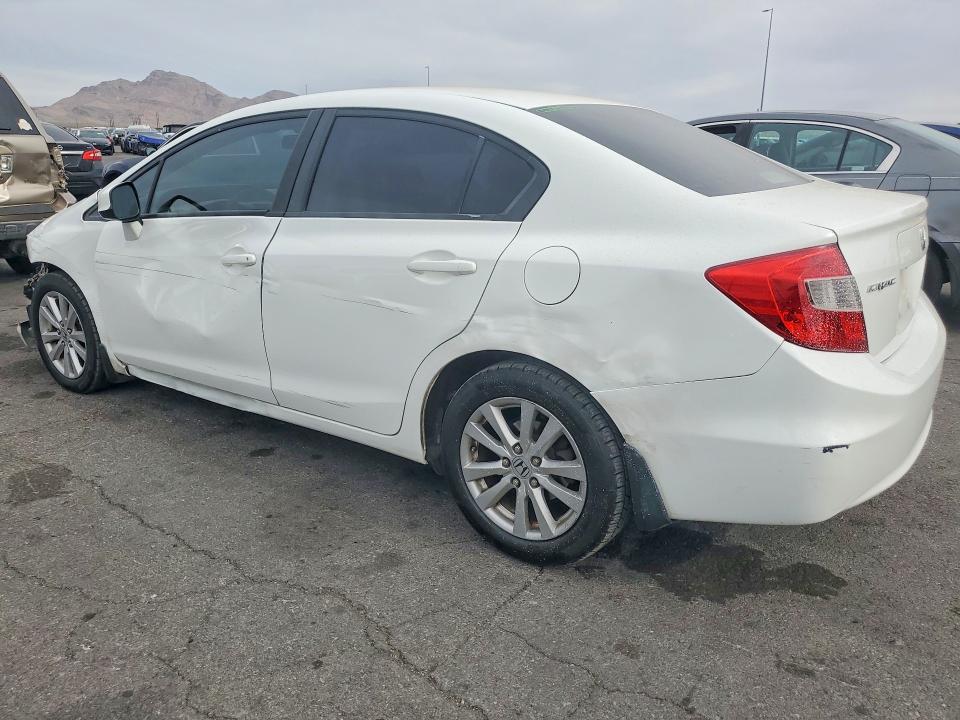 Photo 2 from auction – 2012 HONDA CIVIC with VIN 19XFB2F87CE375747