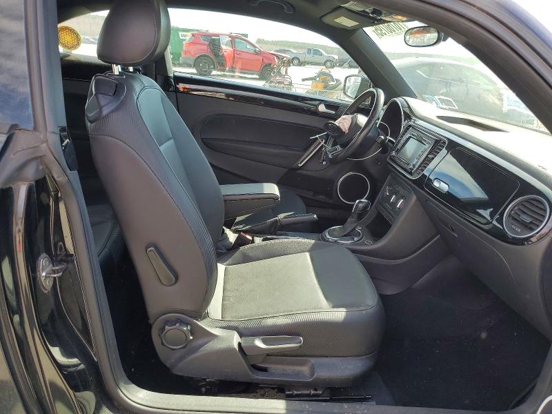 Photo 10 from auction – 2012 VOLKSWAGEN BEETLE with VIN 3VWJP7AT1CM665165
