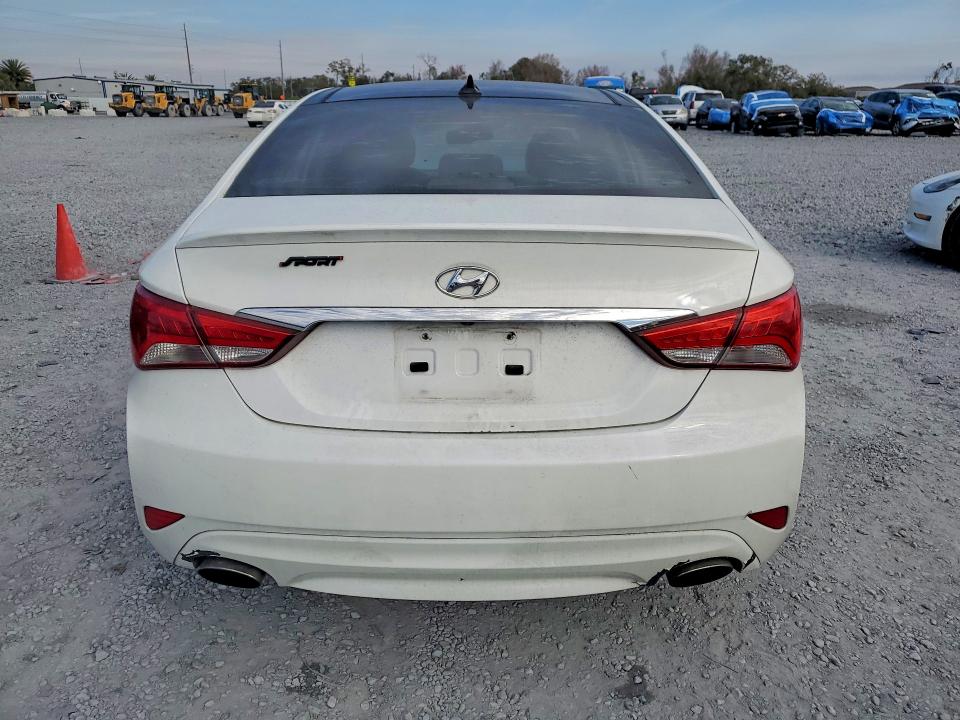 Photo 6 from auction – 2014 HYUNDAI SONATA with VIN 5NPEC4ABXEH819614