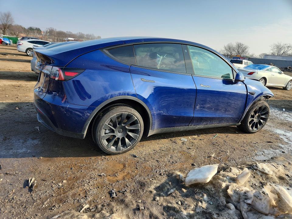 Photo 3 from auction – 2022 TESLA MODEL Y with VIN 7SAYGDEE3NF481416