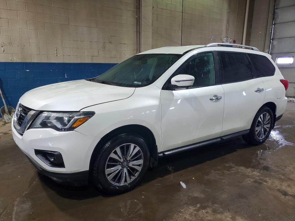 NISSAN PATHFINDER 2017 with VIN 5N1DR2MM4HC619366 - Photo from auction
