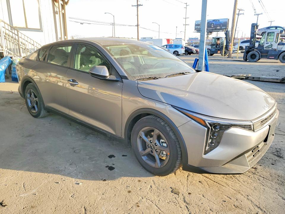 Photo 4 from auction – 2025 KIA K4 with VIN 3KPFT4DE9SE238292