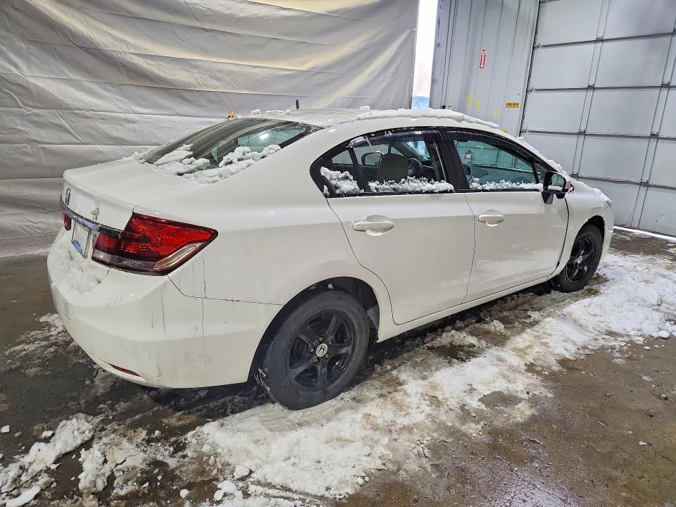 Photo 3 from auction – 2015 HONDA CIVIC with VIN 19XFB2F76FE212194