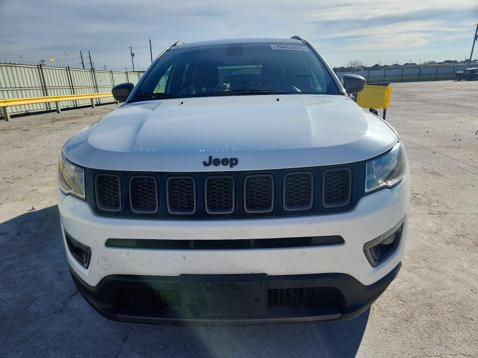 Photo 5 from auction – 2021 JEEP COMPASS with VIN 3C4NJDEB7MT595698