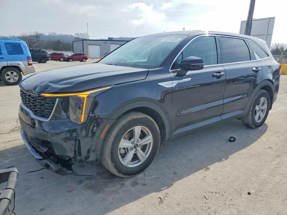 KIA SORENTO 2025 with VIN 5XYRG4JC2SG396707 - Photo from auction
