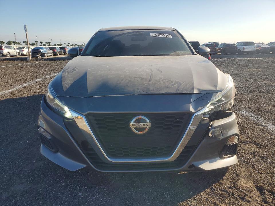 Photo 5 from auction – 2022 NISSAN ALTIMA with VIN 1N4BL4DV3NN300905